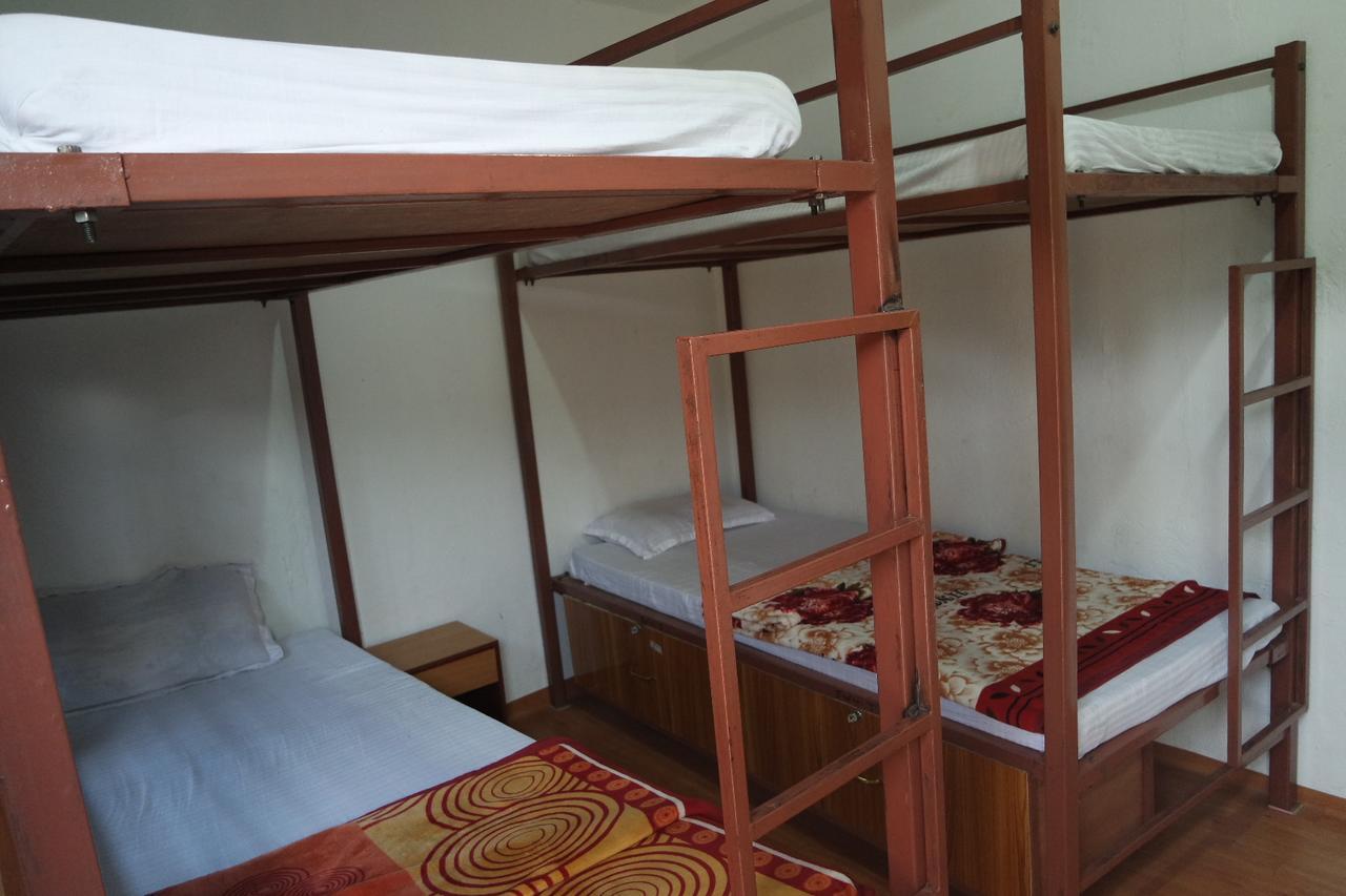 Pokhara Youth Hostel Dış mekan fotoğraf