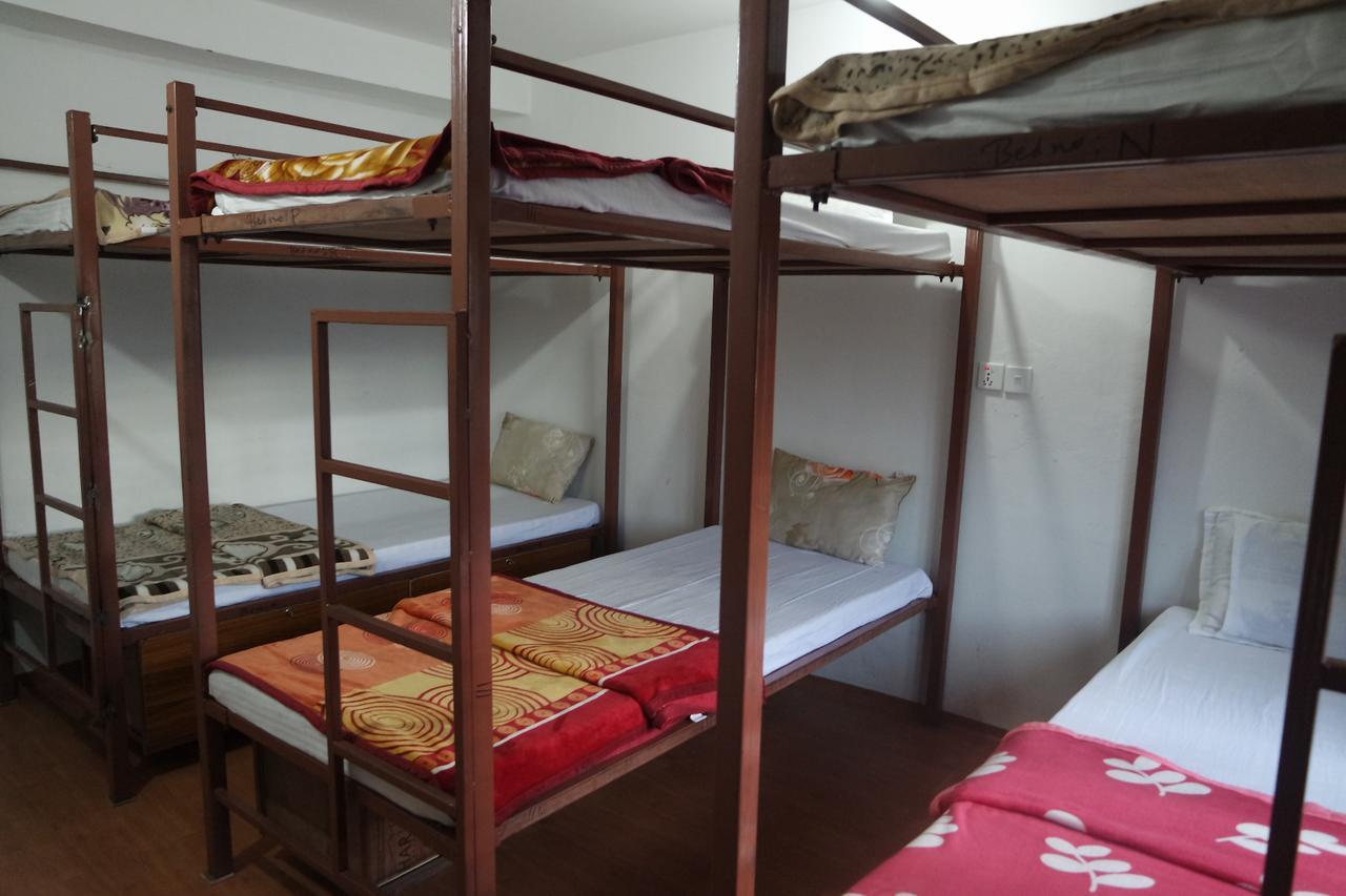 Pokhara Youth Hostel Dış mekan fotoğraf