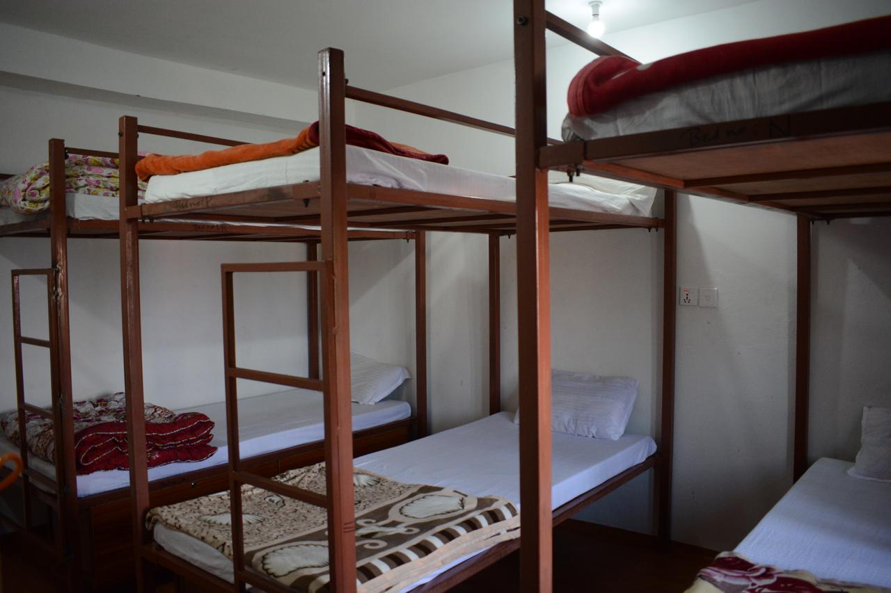 Pokhara Youth Hostel Dış mekan fotoğraf