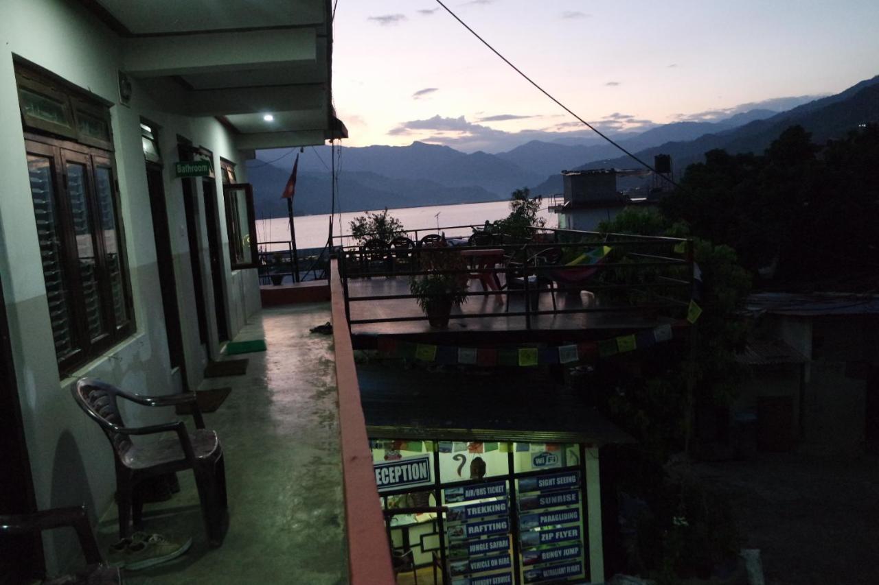 Pokhara Youth Hostel Dış mekan fotoğraf