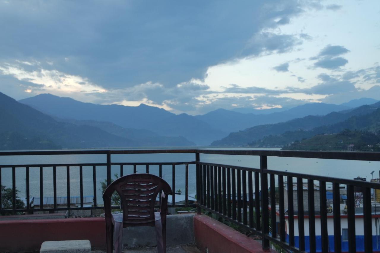 Pokhara Youth Hostel Dış mekan fotoğraf