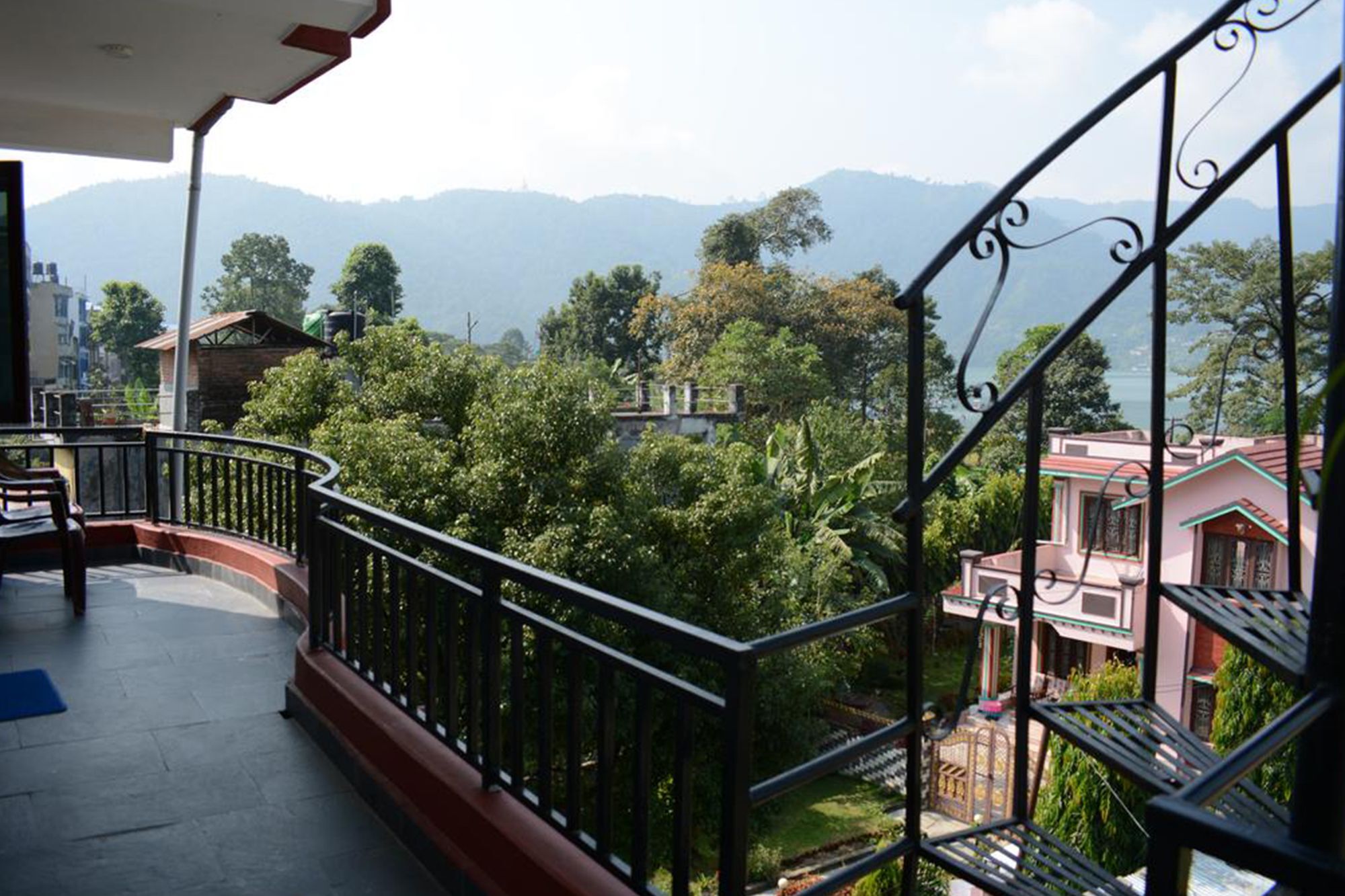Pokhara Youth Hostel Dış mekan fotoğraf